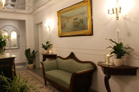 레지덴차 데포카 코르테 데이 네리