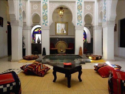 리야드 크사르 사드 & 스파