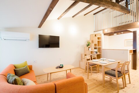 레지 스테이 아네코지