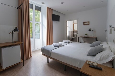 펜지온 사리에기