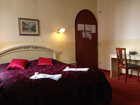 호텔 카사 린제르