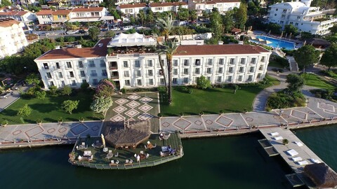 에제 사라이 마리나 & 리조트 - 스페셜 클래스