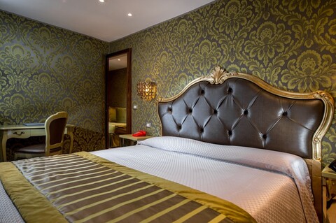 호텔 카 마리넬라