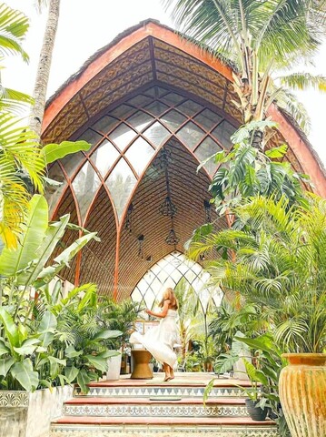 트로피컬 템플 시아르가오