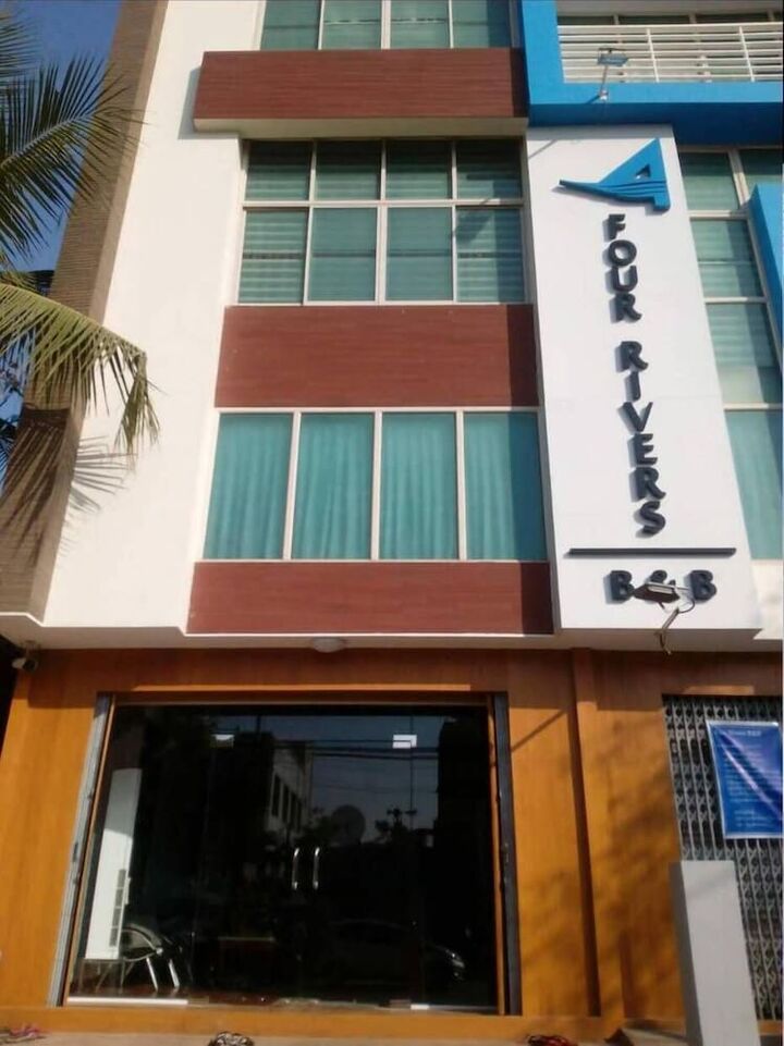 포 리버스 B&B 만달레이 - 호스텔-i