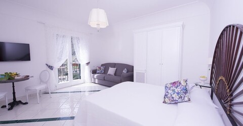 라 발레 델레 페리에레