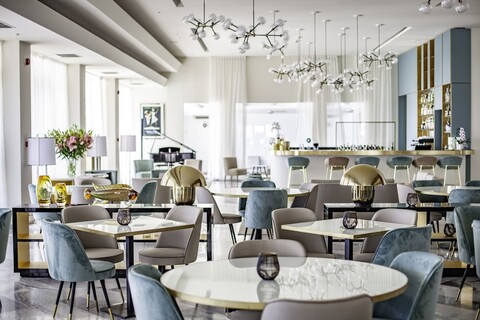 다이아나 그랜드 호텔