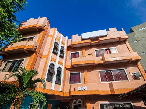 라 마리아 펜션 앤드 투어리스트 인 호텔