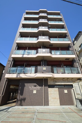 라 렌콘트레 이즈미마치