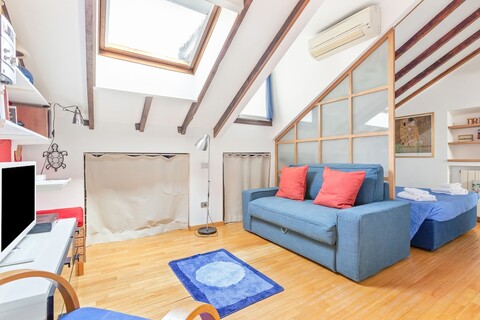 피아차 리소르지멘토 코지 스튜디오