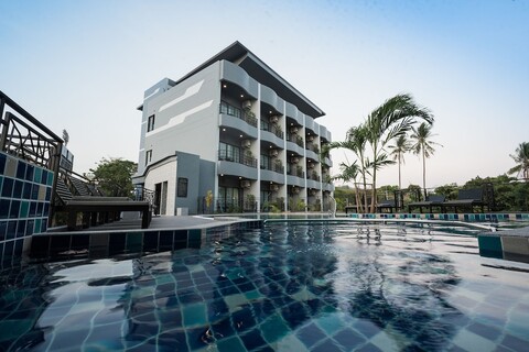 리틀 로프트 호텔