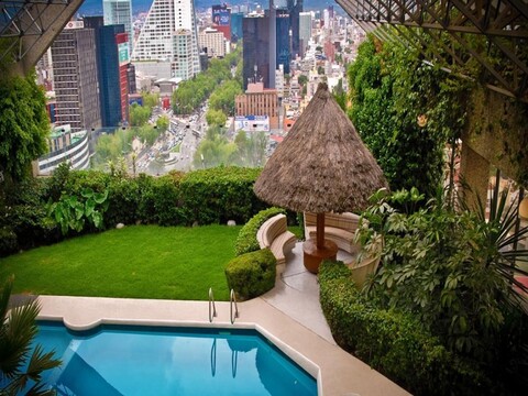 세비야 팰리스 호텔