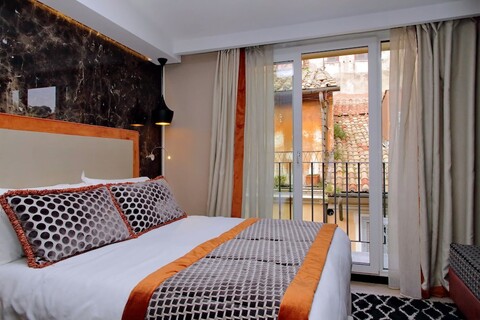 헬미라주 피아자 디 스파냐 스위트