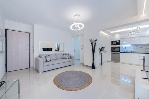 아크로폴리스 코지 아파트먼트