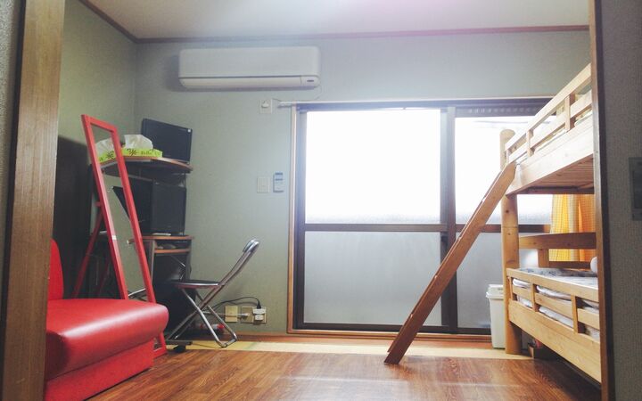 room detail thumbnail 0