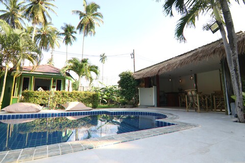 AVOCADO KOH SAMUI