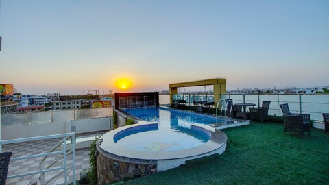 Golden Eagle By Wizowll Group Of Hotels 