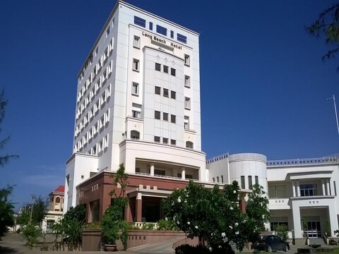 롱 비치 호텔 투이 호아