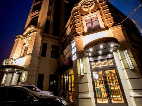 칭다오 타이어드 버드 호텔