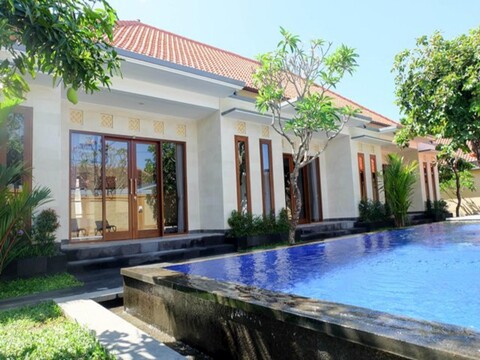 아스타나 마데 빌라