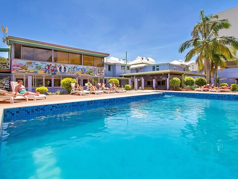 카라벨라 백패커스