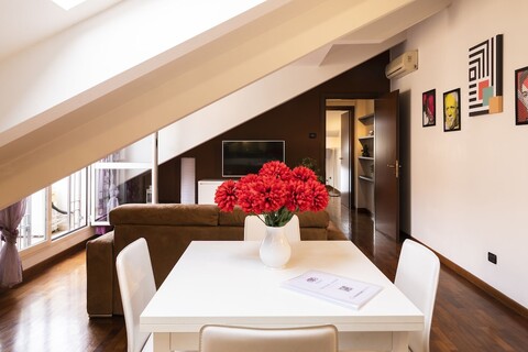 노타미 - 오스카 홈 - 트레 폰티