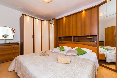 아파트먼트 발로니아