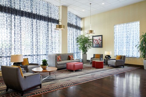 햄프턴 인 앤드 스위트 시카고/마운트 프로스펙트