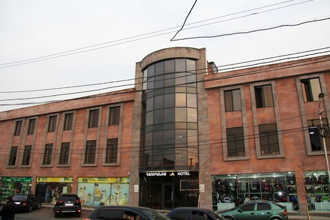 나이스 호텔 예레반