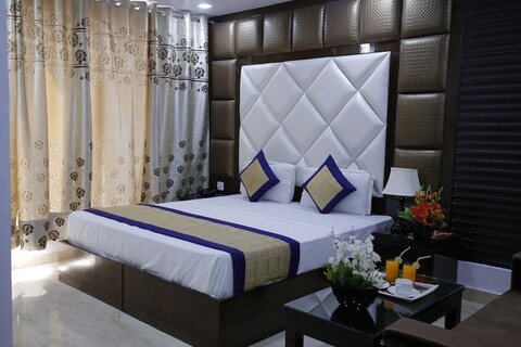 호텔 델리 프라이드