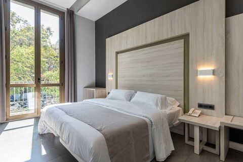 플라자 고야 룸