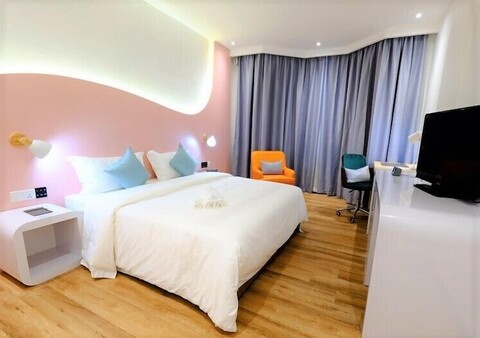 쿠칭 파크 호텔