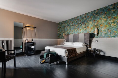 우니카 스위트 로마