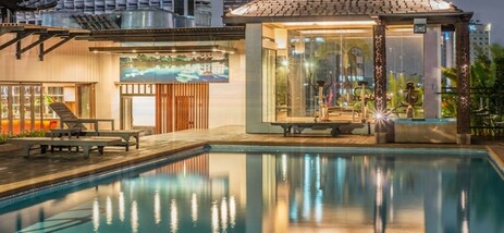 더 그랜드 사톤