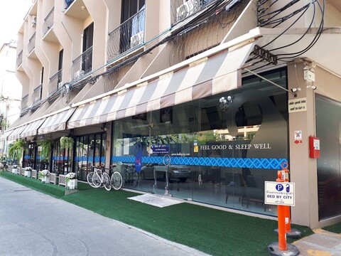 베드 바이 시티 수라웡-팟퐁