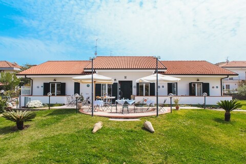 호텔 빌라 마레도나