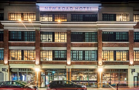 뉴 로드 호텔