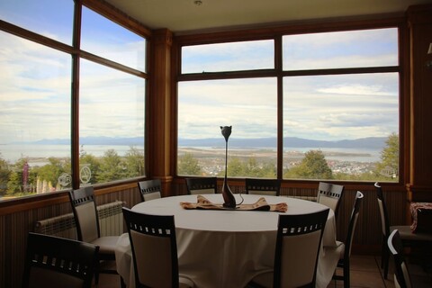 알토스 우수아이아  호텔 & 레스토