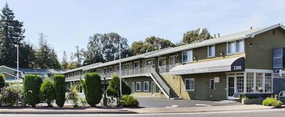 수퍼 8 팔로 알토/스탠포드