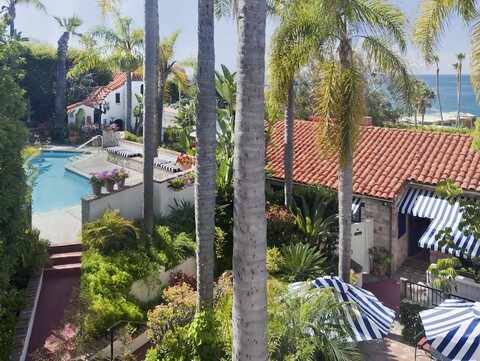 카사 라구나 호텔 & 스파