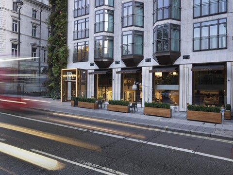 더 어테네이움 호텔 & 레지던시스