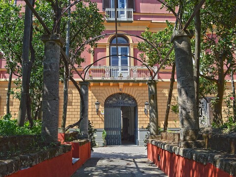 더 시크리트 가든 릴레