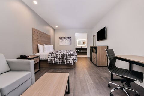 팰리스 인 블루 톰볼 파크웨이