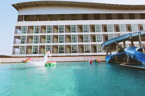 글로리 플레이스