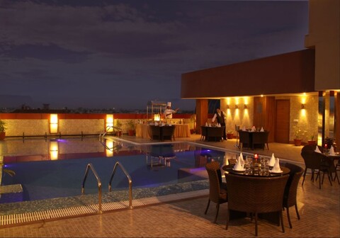 HK 클락 인, 암리차르