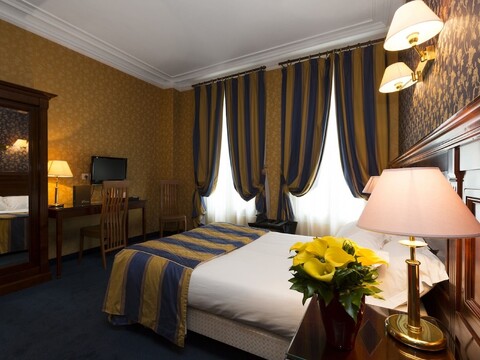 호텔 비아토 파리 - 갸 드 리옹