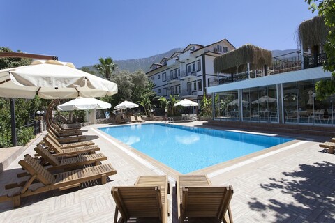 그린 피스 호텔