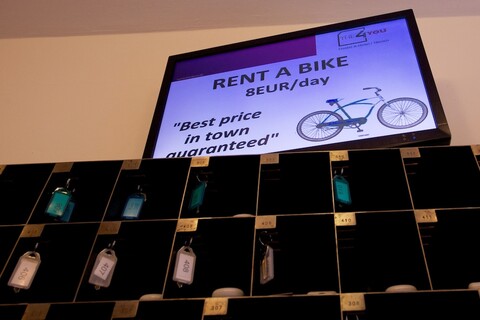 더 4 유 호스텔 & 호텔