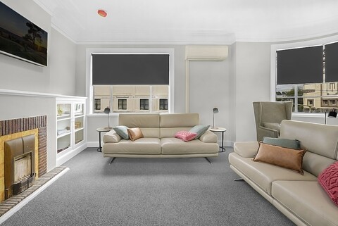 호스 & 자키 호텔 홈부시