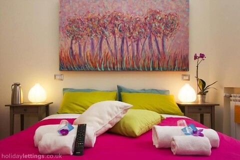 바이 바이 로마 판테온 스위트